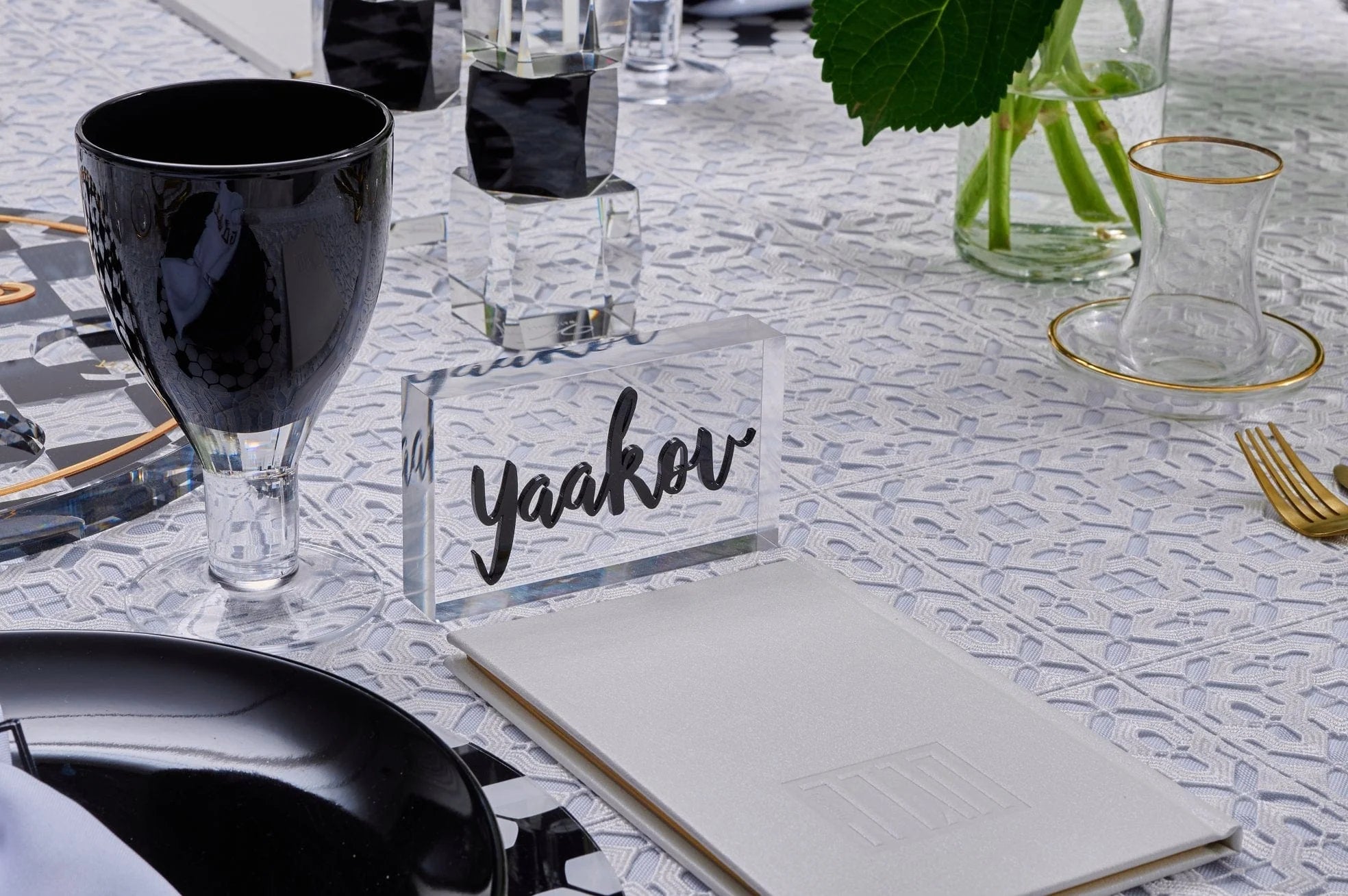 Onyx Pesach 2024 Tablescape