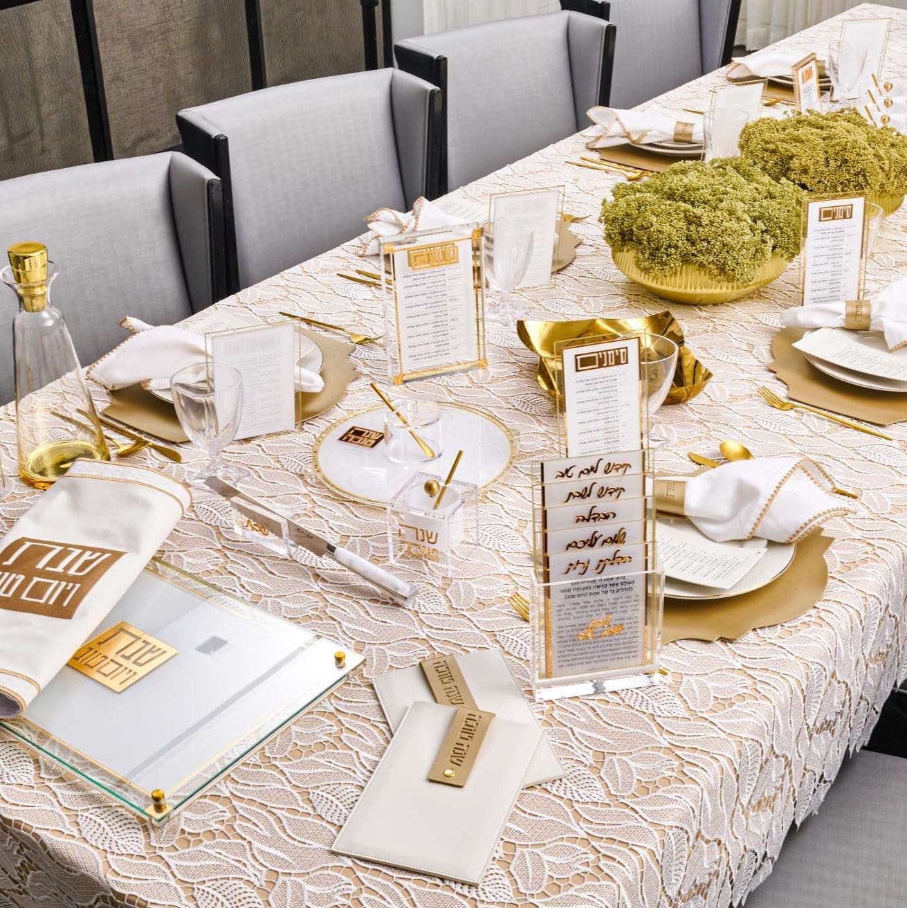 Leaf Lace Tablecloth
