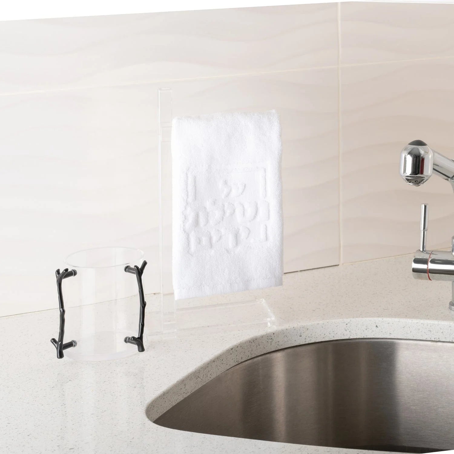 Netilas Yadayim Embossed Finger Towel