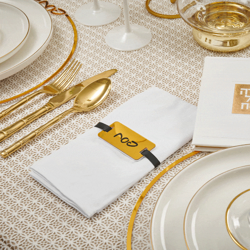 Pesach 2023 Classic Tablescape