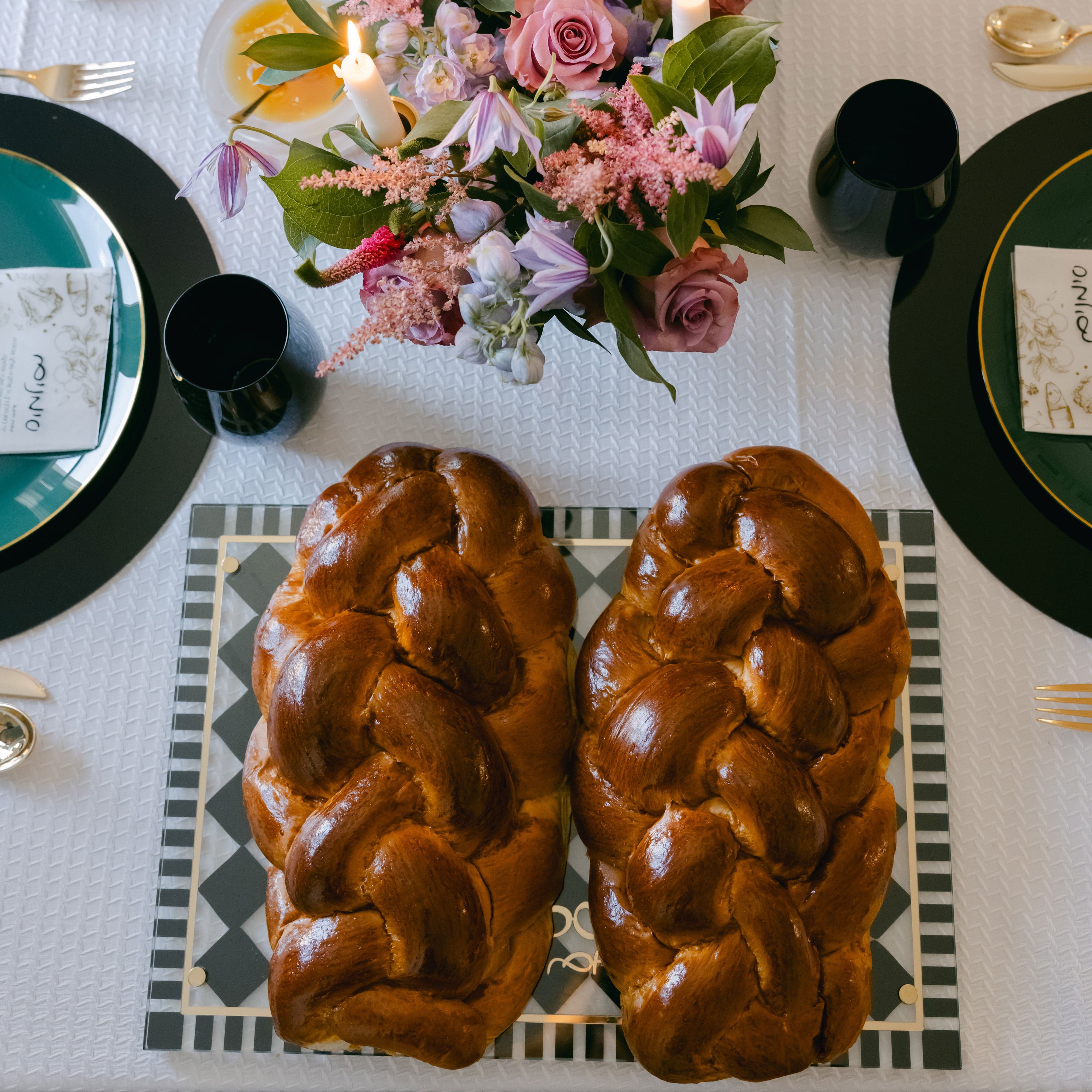 Onyx Challah Board