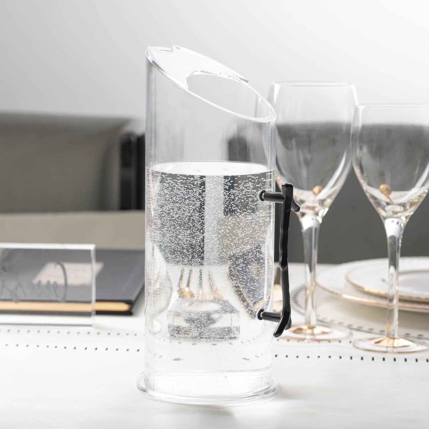 Pesach 2022 Tablescape