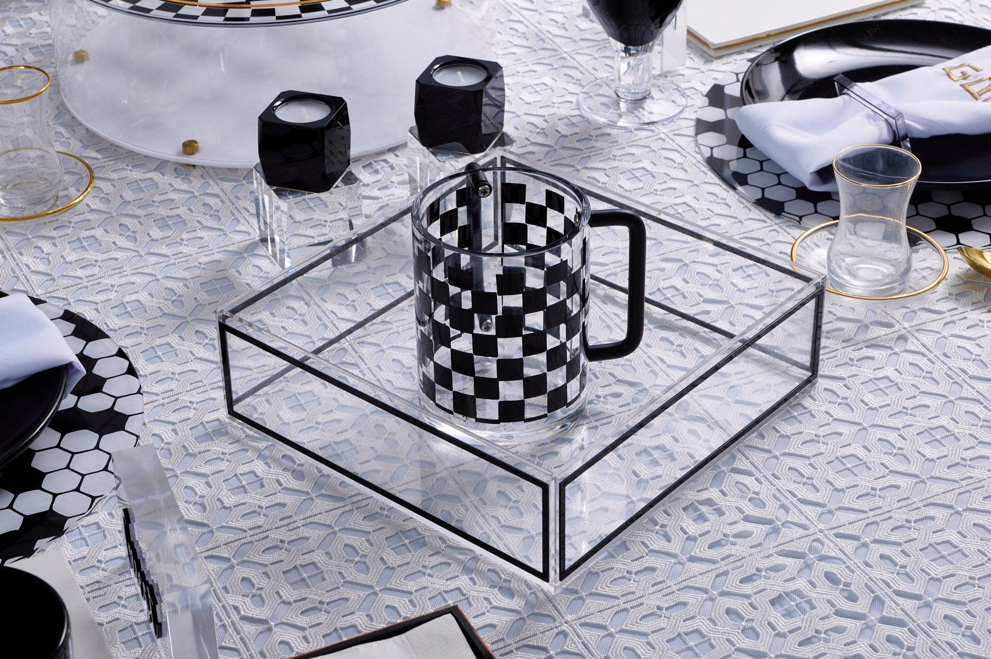 Onyx Pesach 2024 Tablescape