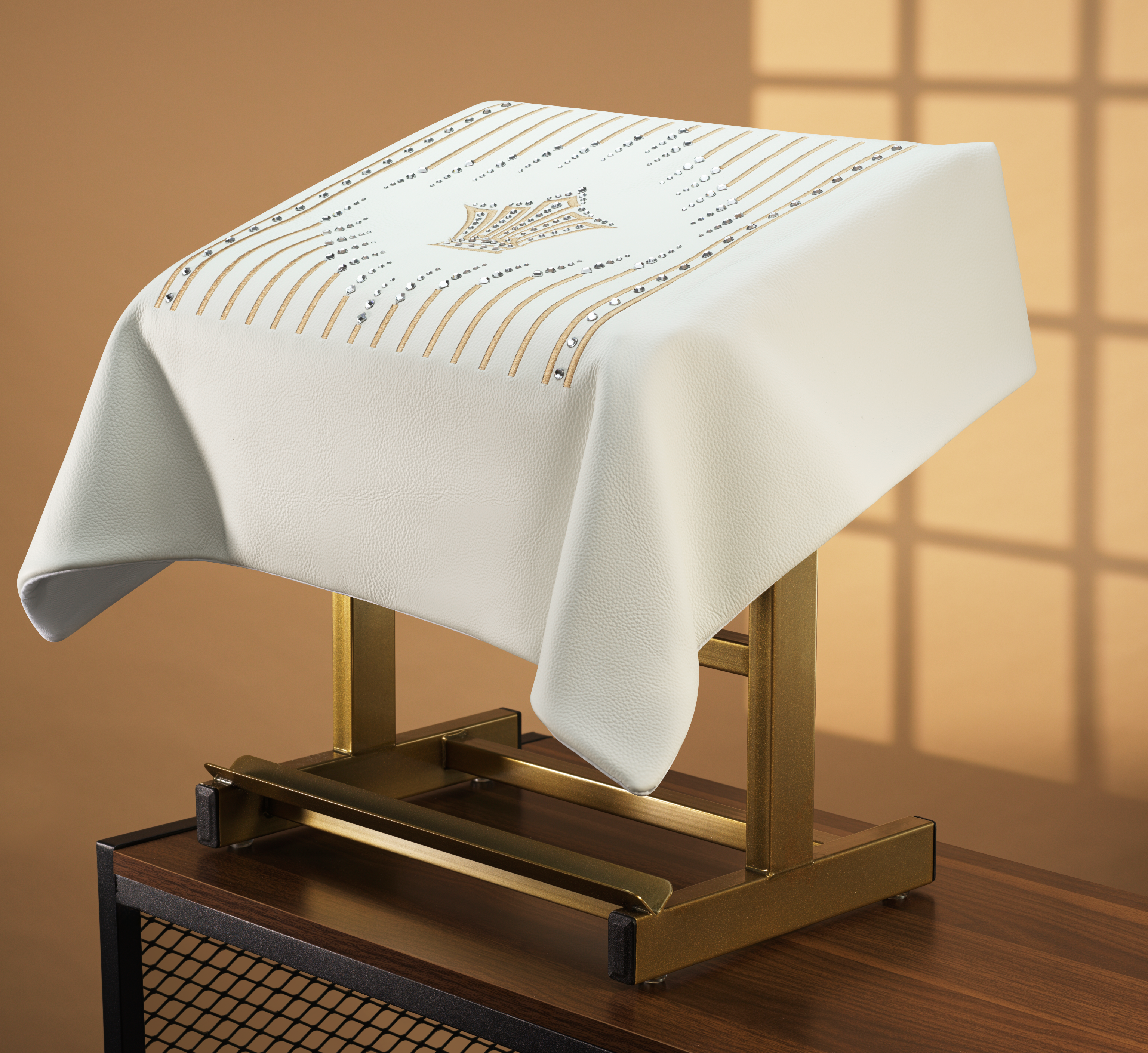 Malchut Shtender Cover - White Leather #30
