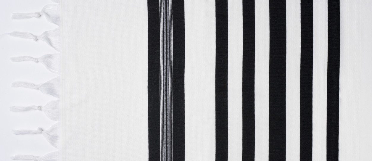 Traditional Wool Talis