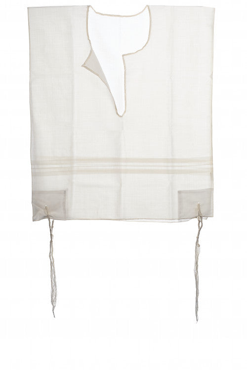 Wool White on White 1 Hole Keshiras Ashkenaz Tzitzis