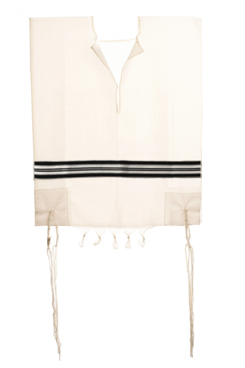 Wool Adult 2 Hole Slit Neck with Fringes