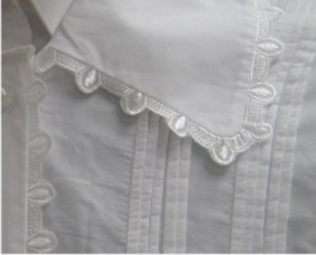 Kittel with Pleats and Scalloped Lace #10