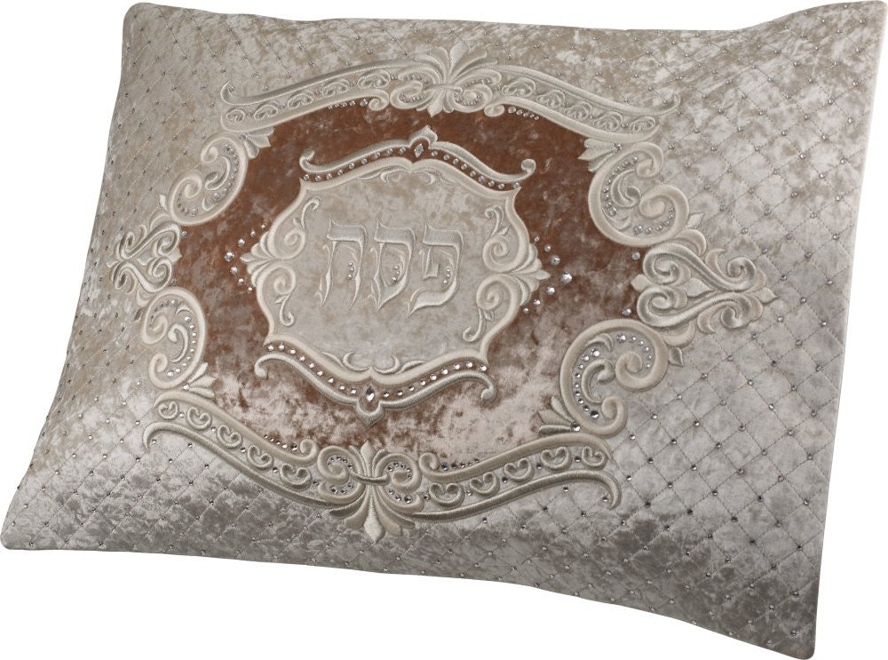 Marquise Collection Beige Velvet Seder Set #615