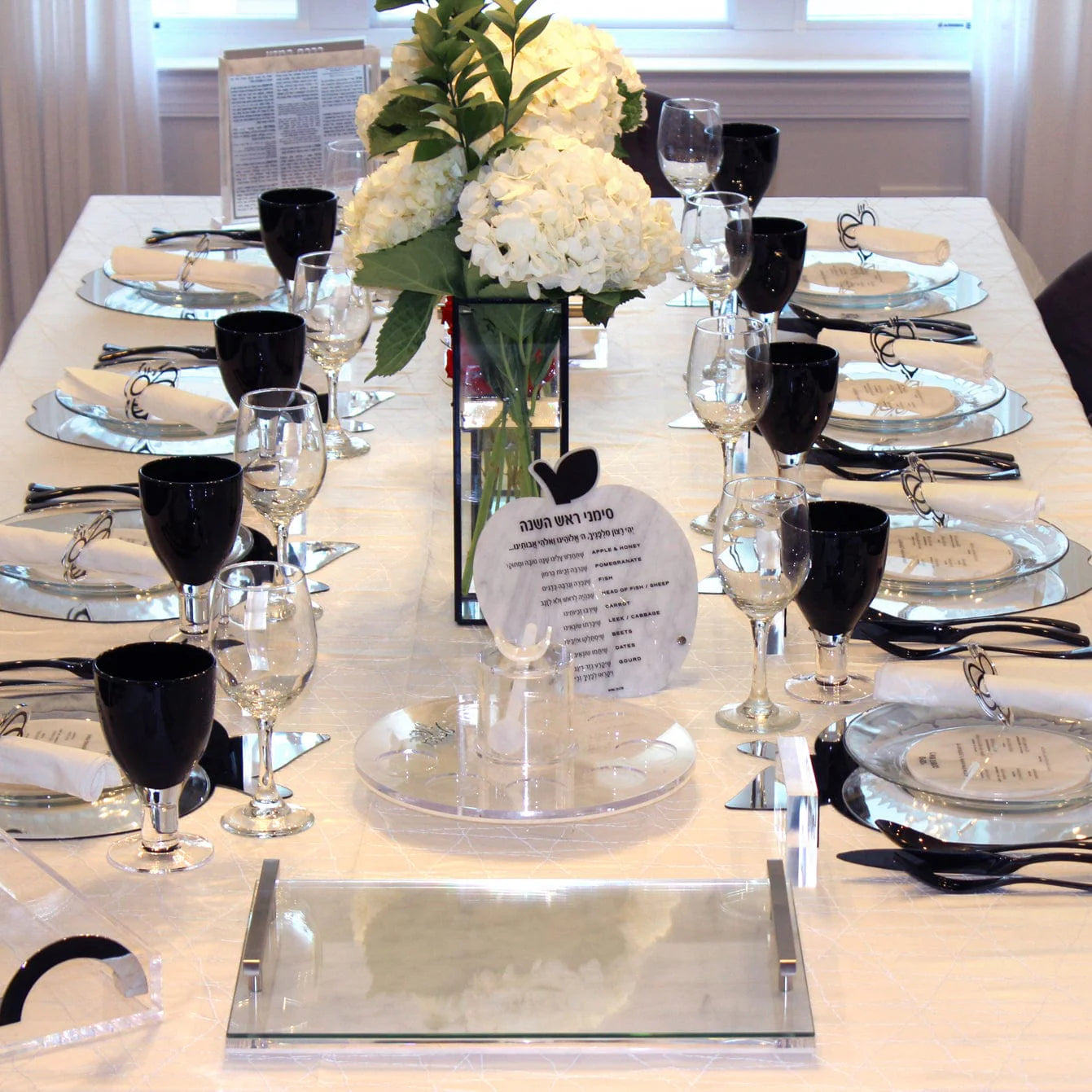 Marble Rosh Hashanah Tablescape