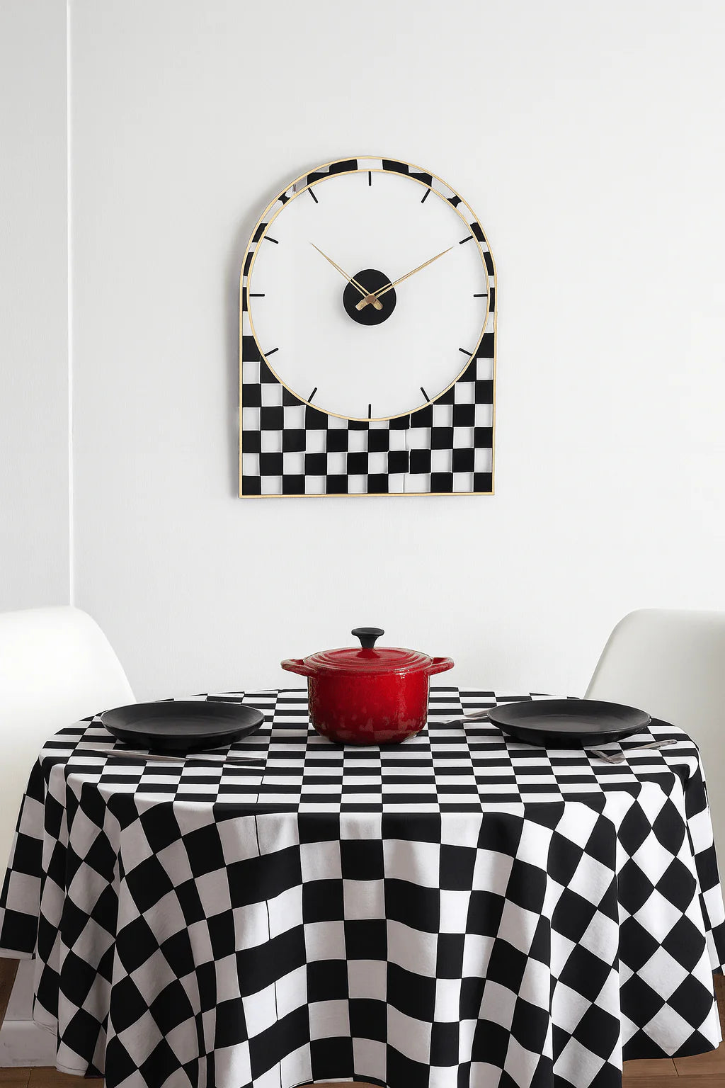 Onyx Collection Lucite Clock