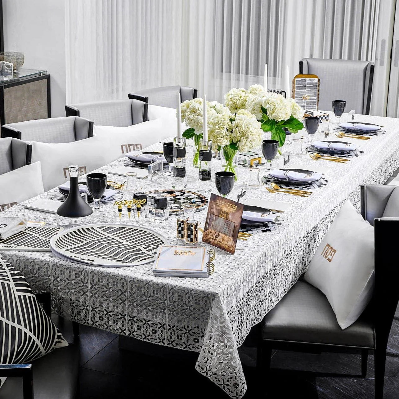 Onyx Pesach 2024 Tablescape