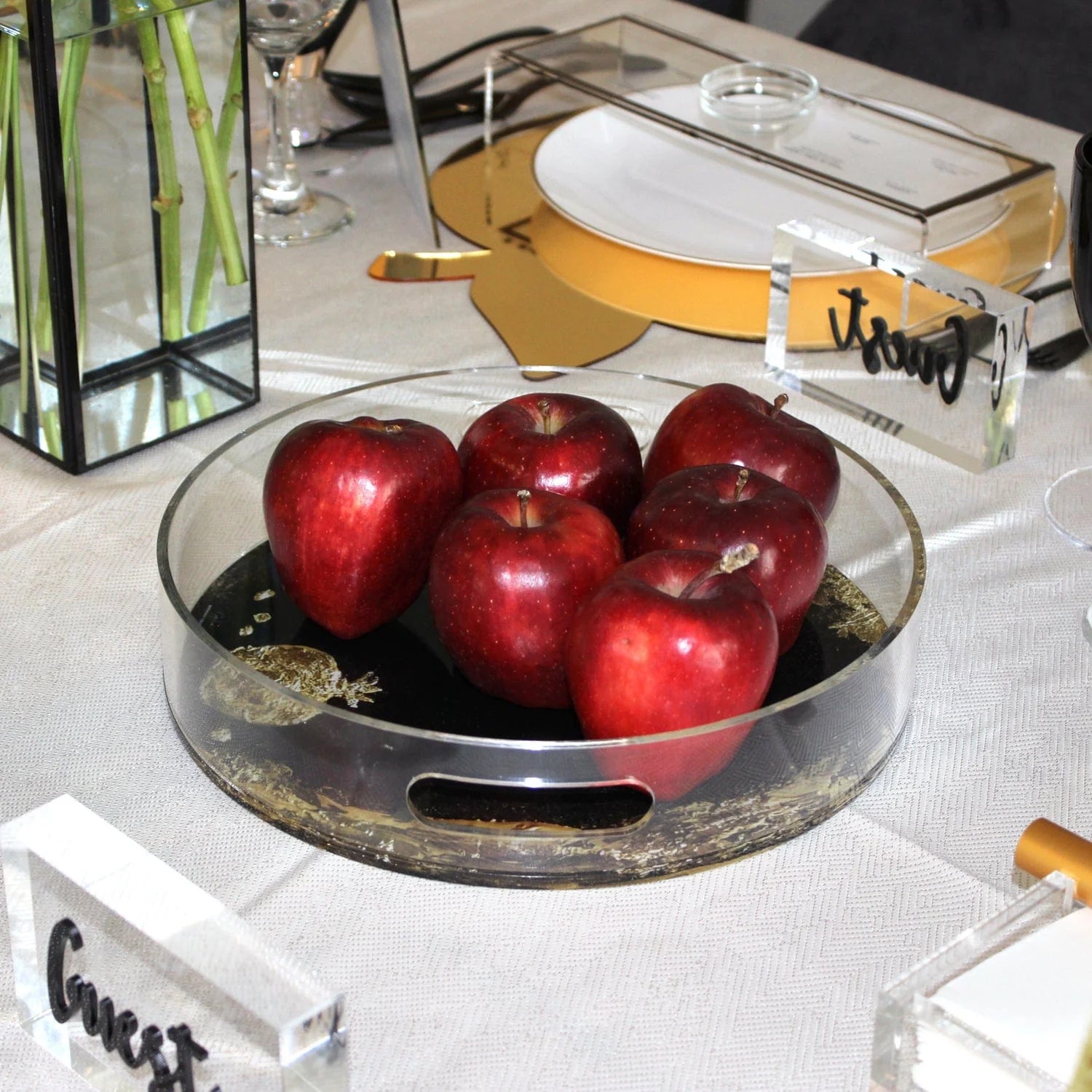 Black & Gold Rosh Hashanah Tablescape