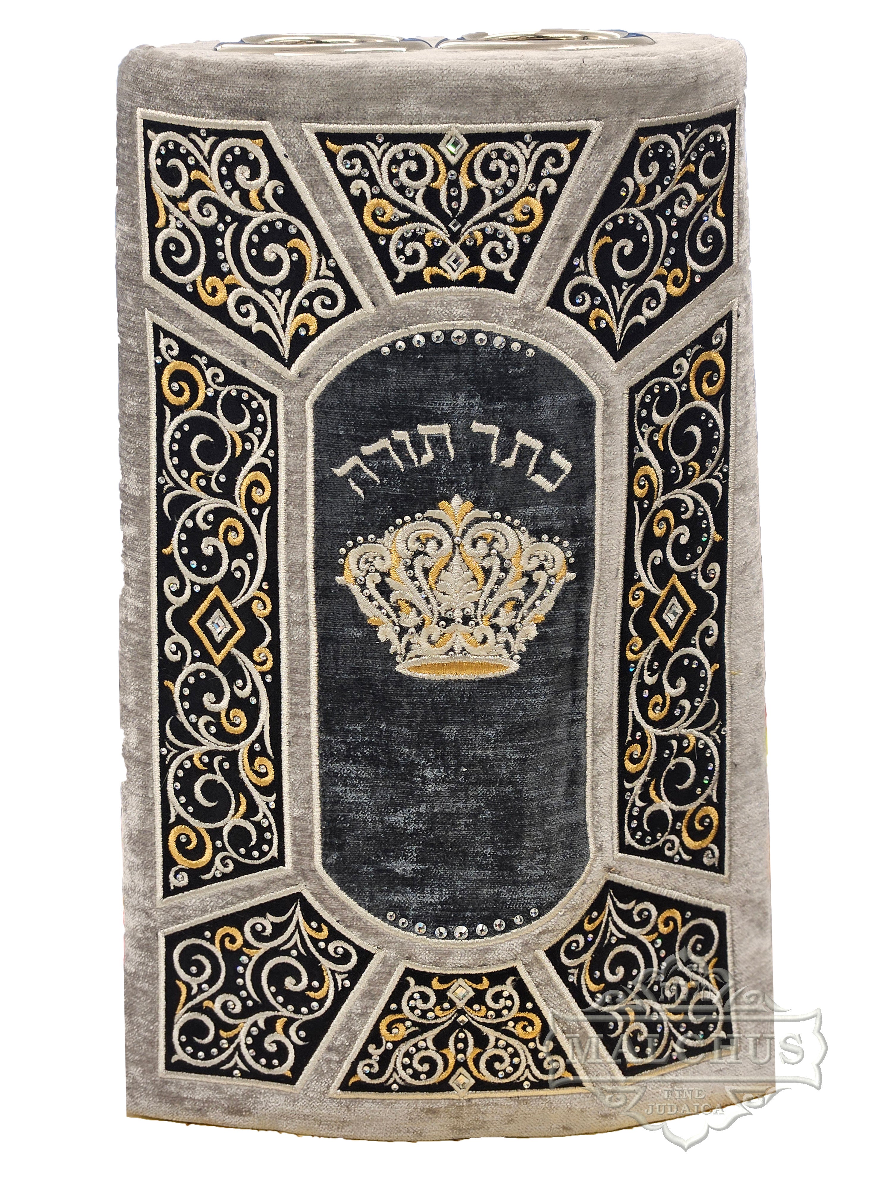 Sefer Torah Mantel 118-2