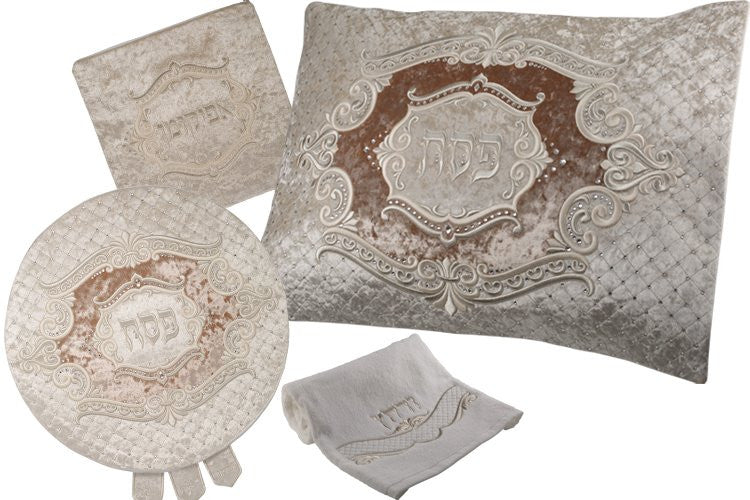 Marquise Collection Beige Velvet Seder Set #615